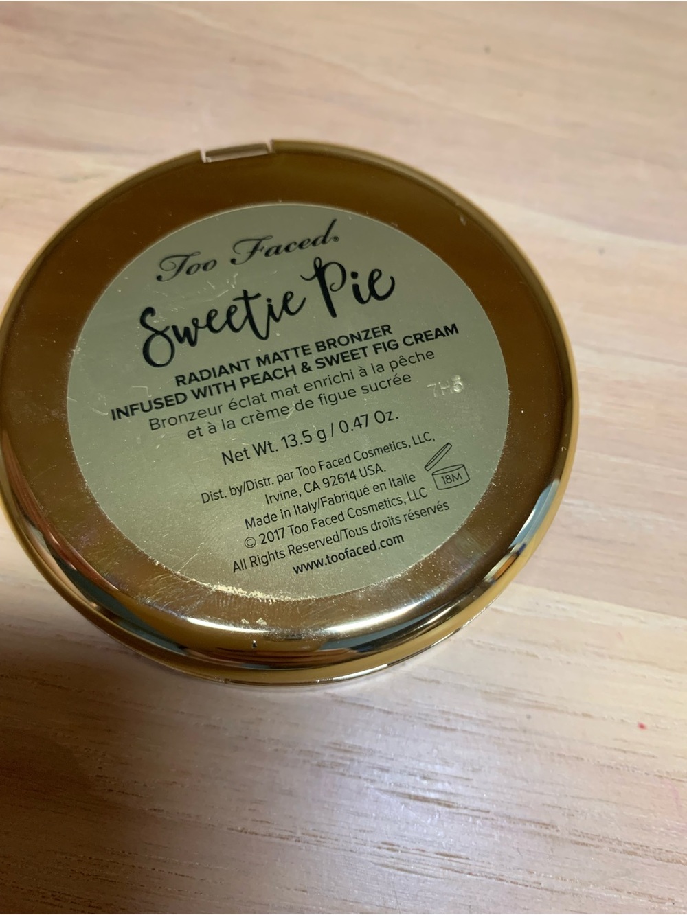 *DISCONTINUED RARE* TOO FACED SWEETIE PIE RADIANT MATTE BRONZER - Picture 5 of 5
